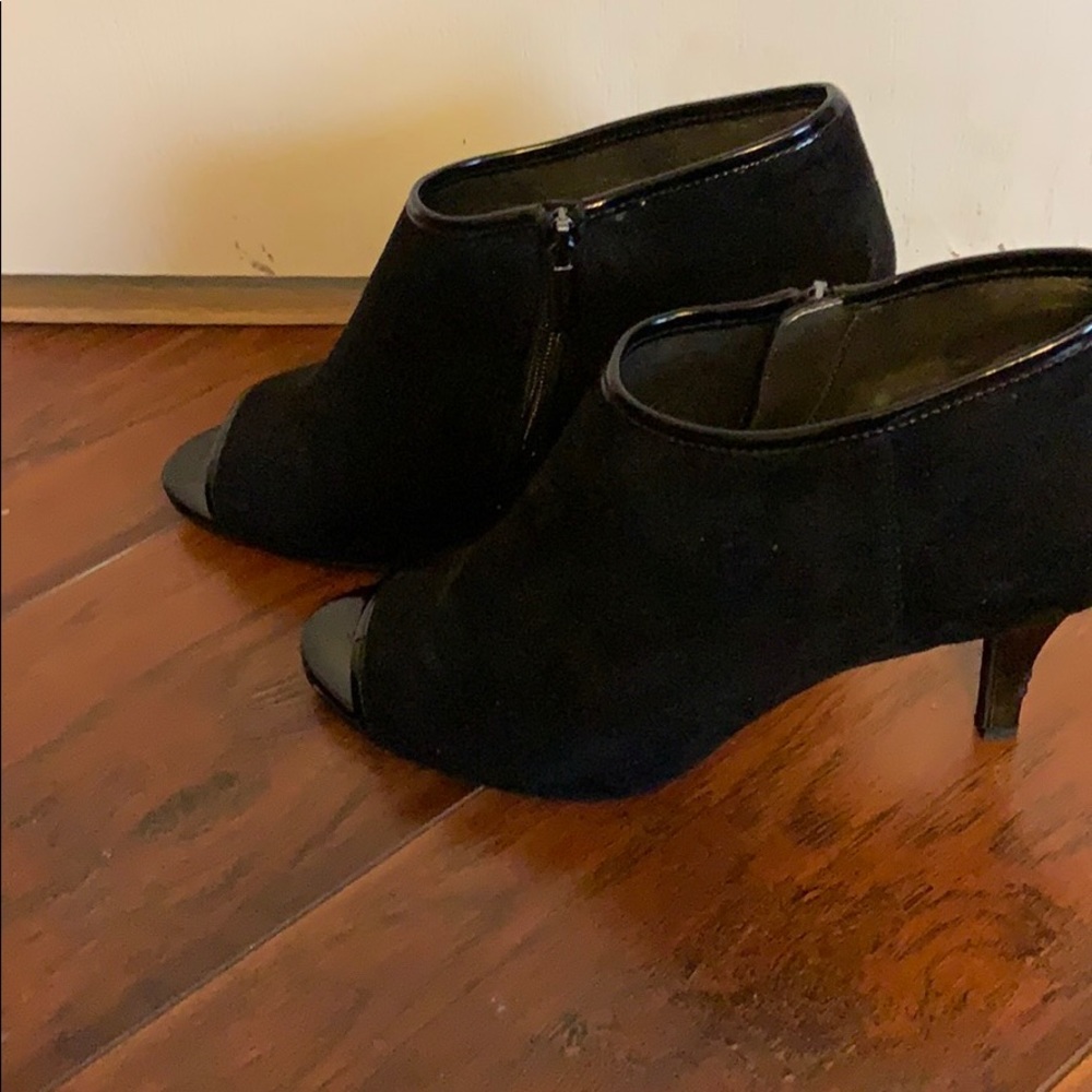 Suede booties - Picture 2 of 5